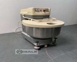 Maschine: W+P ST 50 Spiralknetmaschinen