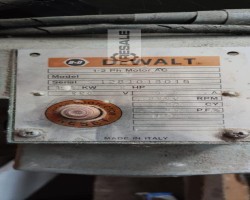 Maschine: DEWALT  Kappsägen