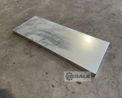 Maschine:  520 x 195 x 22 mm Fachboden