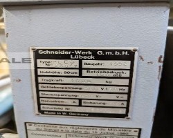 Maschine: SCHNEIDER SENATOR PLEQ Papierlift
