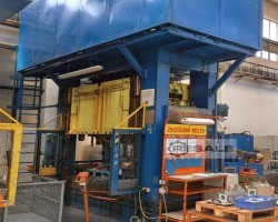 Maschine: LOIRE 3000 kN Hydraulische Doppelständerpressen