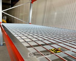 Maschine:   Gitterroste für Palettenregale 270cm/110cm