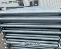 Maschine:  Roller conveyor Paletten/ / Fördertechnik