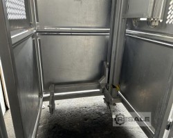 Maschine: SYSPAL Totebin hoist 