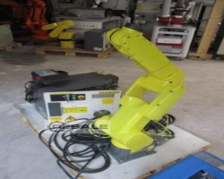 Maschine: FANUC 200iC Roboter
