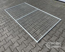 Maschine:  2200 x 1200 mm Rückwandgitter