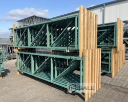 Maschine: HOVUMA 17,98 m Hochregale