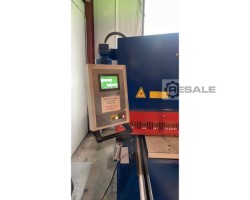 Maschine: METALLKRAFT HTBS-T 3100-60 Scheren für die Blechbearbeitung