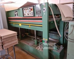 Maschine: LANGZAUNER LZT-50 Furnierpressen