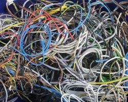 Maschine: TECNOECOLOGY T150 Kabelgranulieranlagen