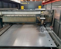 Maschine: AMADA LCG 3015 Laserschneidemaschinen