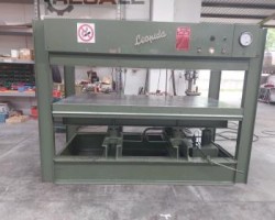 Maschine: LEOPIDA  Hydraulikpressen