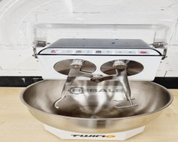 Maschine: SINMAG Twino 12 Teigmaschine