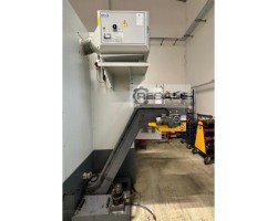 Maschine: AXA VHC-2 Vertikalfräsmaschinen