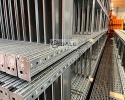 Maschine: SSI SCHäFER R3000 Fachbodenregale