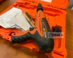 Maschine: SPIT P370 Nagelpistole