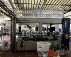 Maschine: KRONES Universella Etikettiermaschinen