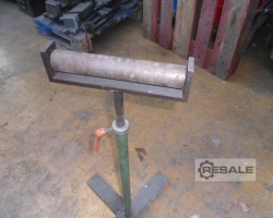 Maschine:   Rollenbock