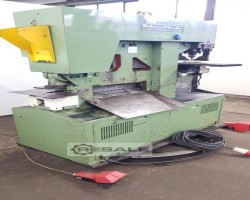 Maschine: MUBEA HIW 750 Profilstahlscheren