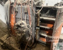 Maschine: TECNOVA 250 mm Hydraulischer Filterwechsler