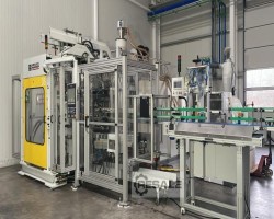 Maschine: UNILOY BWF 16 E Blasformmaschinen