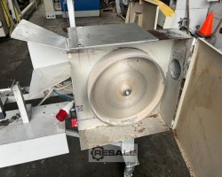 Maschine: COMEC Camam Kantenschleifmaschinen