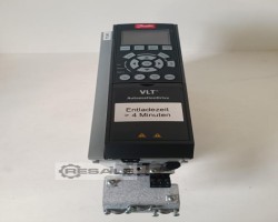 Maschine: DANFOSS VLT FC-302P4K0T5E20H1XG… Frequenzumrichter, 4 KW