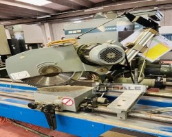 Maschine: PERTICI UNIVER 330IP Doppelseitige Kappsäge