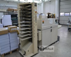 Maschine: BOURG BST-10 Zusammentragmaschine
