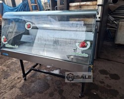 Maschine:   Ladentheke / Kühlschrank