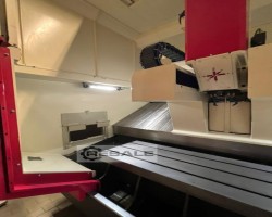 Maschine: HEDELIUS CB60-1200 Vertikale CNC Bearbeitungszentren