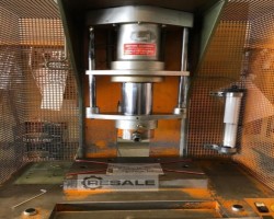 Maschine: HANS SCHOEN HS 10 Hydraulische Einständerpressen