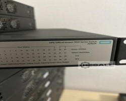 Maschine: HPE OfficeConnect 1950 Switches mit Netzteilen