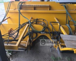 Maschine: GOM Slipform paver Betonfertiger