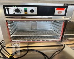 Maschine: MEMMERT U 10 Wärmeschrank