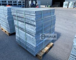 Maschine:  100 x 100 cm Schwerlastgitterrost