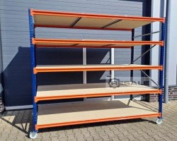 Maschine:  2.000x400x1.350 mm Regal Weitspannregale
