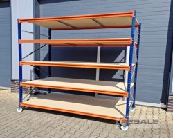 Maschine:  2.500x400x1.350 mm Regal Weitspannregale