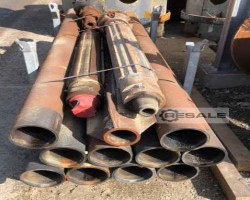 Maschine: WASSARA Drilling equipment / Bohrausr Bohrgeräte vertikal