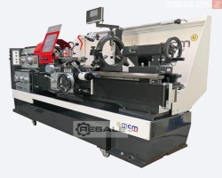 Maschine: MCM TC 260-105-1500 Premium Leit- und Zugspindeldrehmaschinen