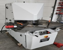 Maschine: INDUMASCH V 206 Ausklinkmaschinen