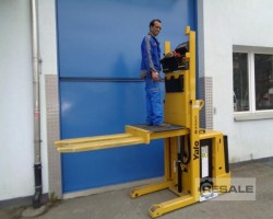 Maschine: YALE MO-10EAC Mittelhub Kommissionierer
