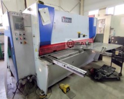 Maschine: YAWEI L6SK 6X2500 Tafelscheren