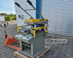 Maschine: PRESSTA EISELE Multyfor M Mehrspindelbohrmaschinen