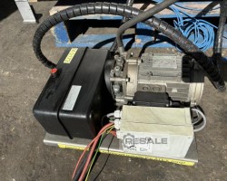 Maschine: TRANSLYFT 3Tonne Drehtisch-Scherenhebebühne