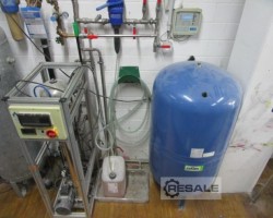 Maschine: FAM BABY STAR Cat.1 Kompressor mit Osmosevorrichtung & Tank