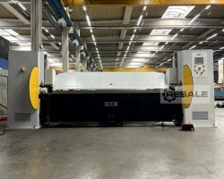 Maschine: HME 3100 x 6 mm Schwenkbiegemaschinen