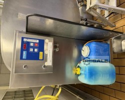 Maschine: ETSCHEID 2000l Milchkühltank