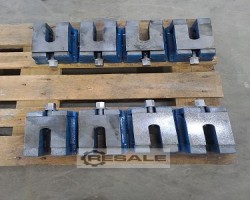 Maschine: MAZAK  Leveling shoes