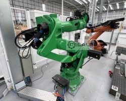 Maschine: COMAU Smart5 NJ4 220-2.7 Industrieroboter